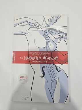 Netflix The Umbrella Academy Graphic Novel - White, Red, Light Blue